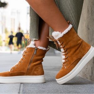J Slides TORRIE Cognac Waterproof Suede boot